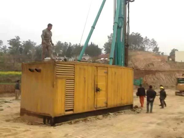 庐阳如何判断水冷式机油散热器密封件是否需要更换？